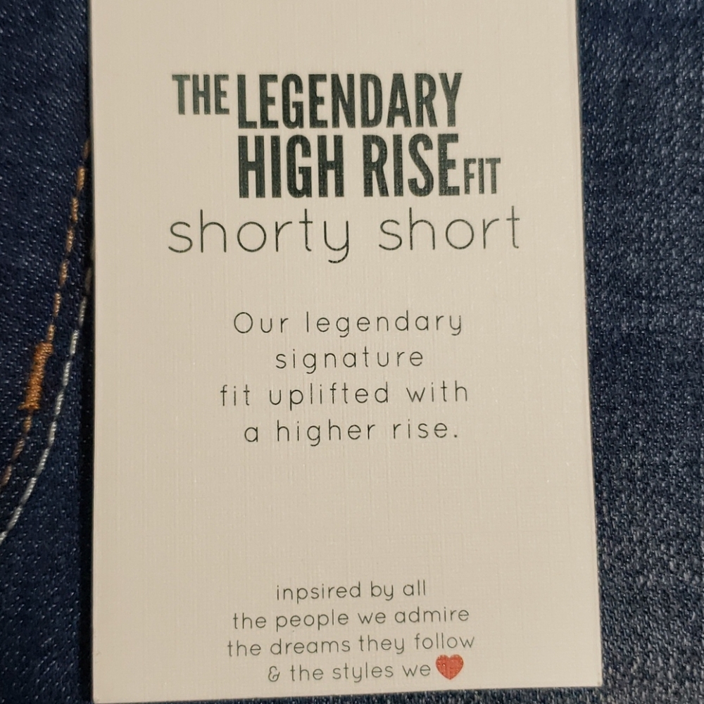 🆕️ Wallflower High Rise Shorty Short - Picture 3 of 7